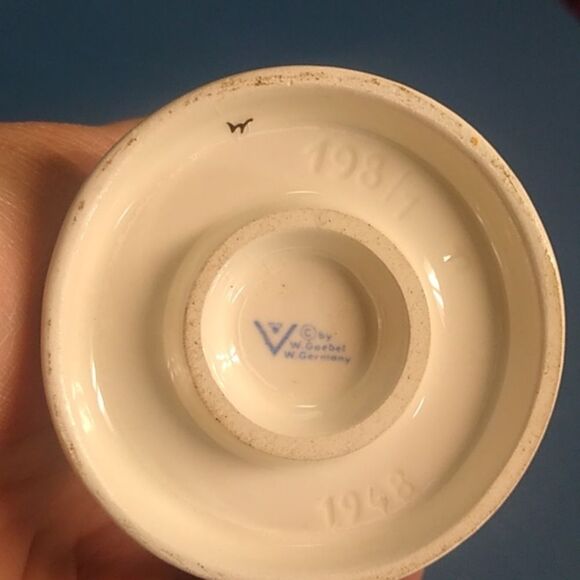 Vintage Goebel Hummel Charming Figurine with Blue and Brown Accents - Picture 6 of 6